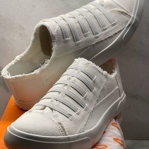 Rocket Dog Slip on Canvas Sneakers NWT